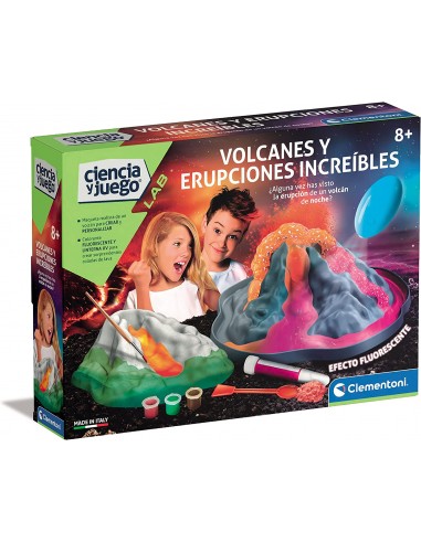 VOLCAN BRILLANTE EN LA OSCURIDAD...