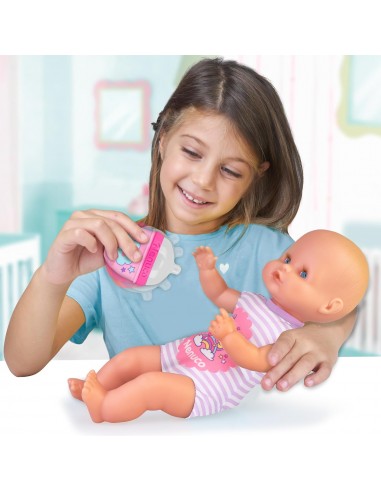 NENUCO CON BIBERON SONAJERO